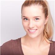 Professoressa di lingue impartisce lezioni di francese, inglese e polacco a Roma